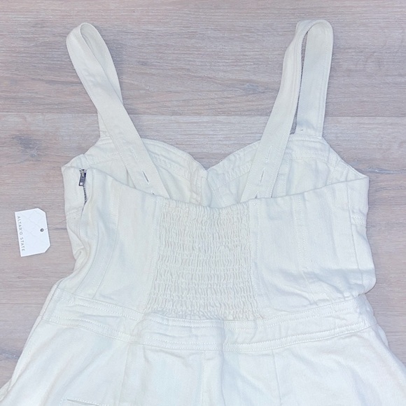 NWT Altar’D State Ivory white Denim Romper sweetheart neckline bustier pleated - Picture 11 of 14